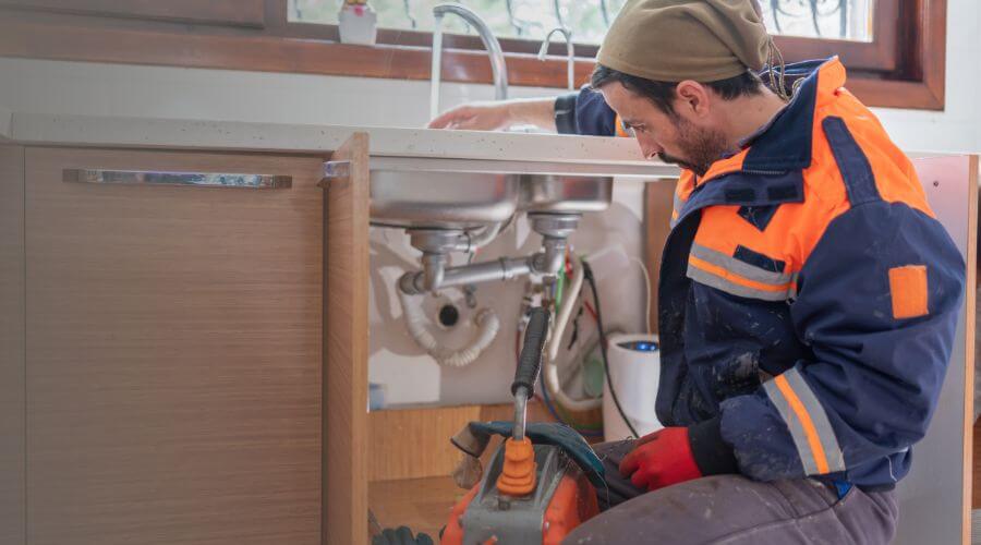 Expert burst pipe repair services in Lincoln, TX